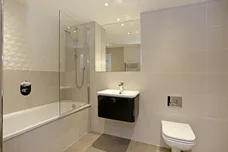 Station Road Edgware HA8 photo 8