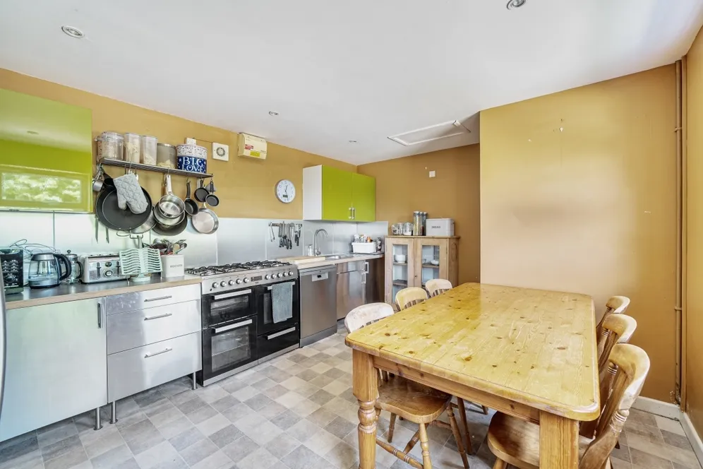 Tetbury Lane Stroud GL6 photo 14