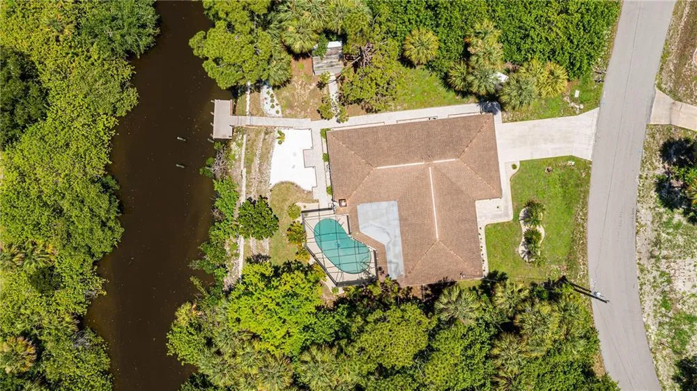2199 Bendway Dr, Port Charlotte, FL 33948