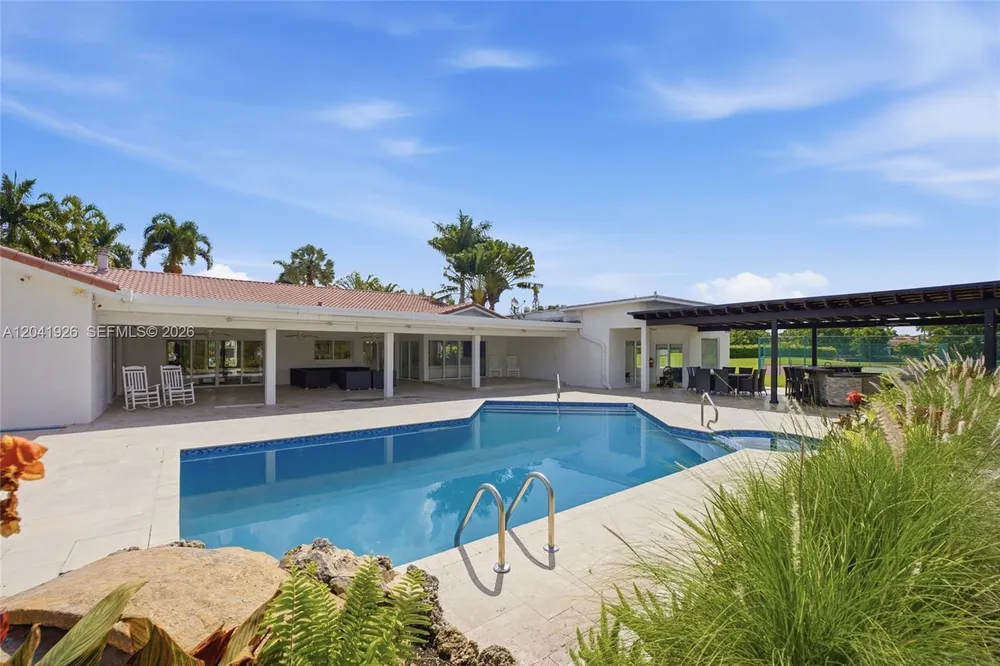 16170 Saddle Ln, Weston, FL 33326