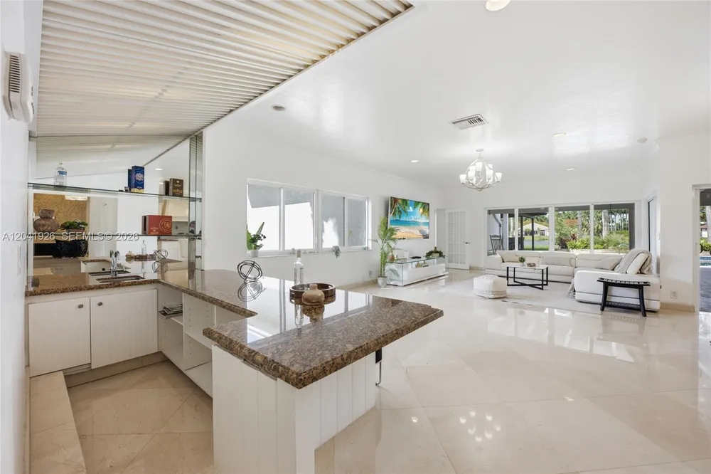16170 Saddle Ln, Weston, FL 33326