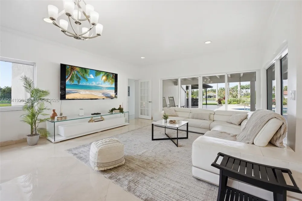 16170 Saddle Ln, Weston, FL 33326
