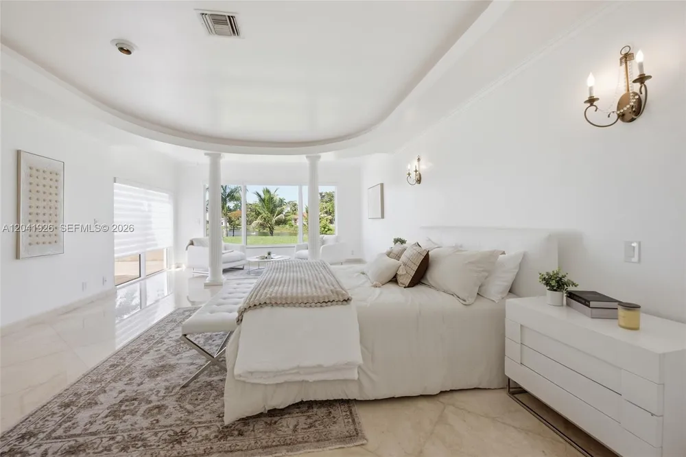 16170 Saddle Ln, Weston, FL 33326
