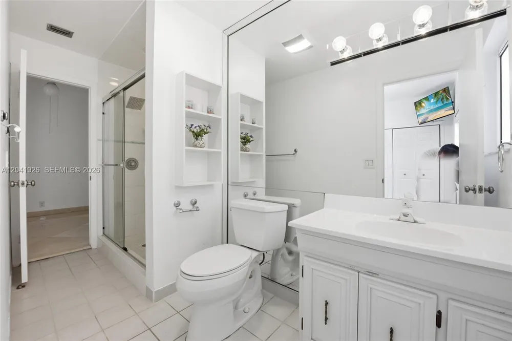 16170 Saddle Ln, Weston, FL 33326