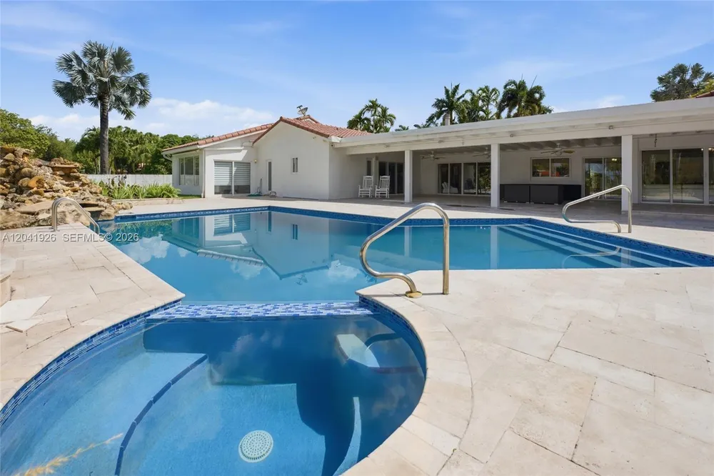 16170 Saddle Ln, Weston, FL 33326