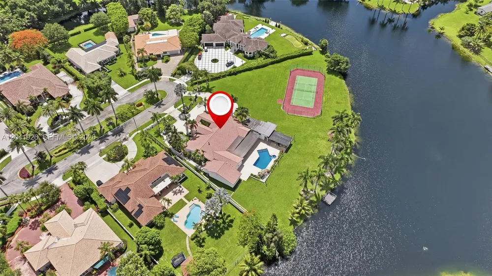 16170 Saddle Ln, Weston, FL 33326