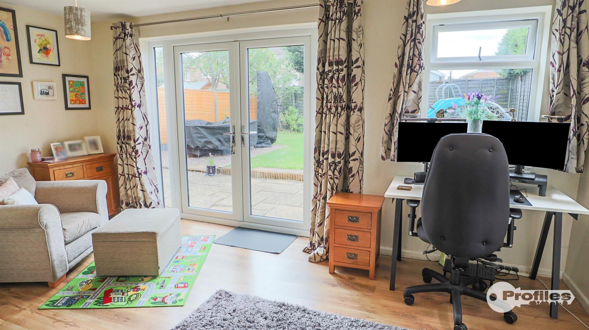 Primrose Drive, Burbage Image 10