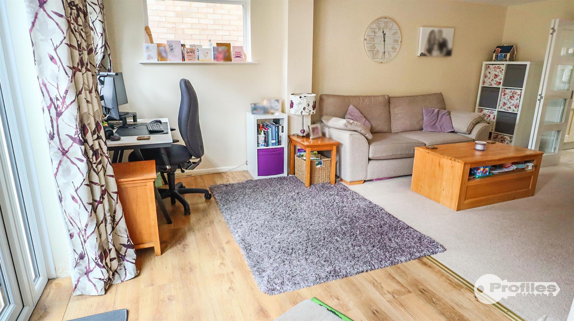 Primrose Drive, Burbage Image 12