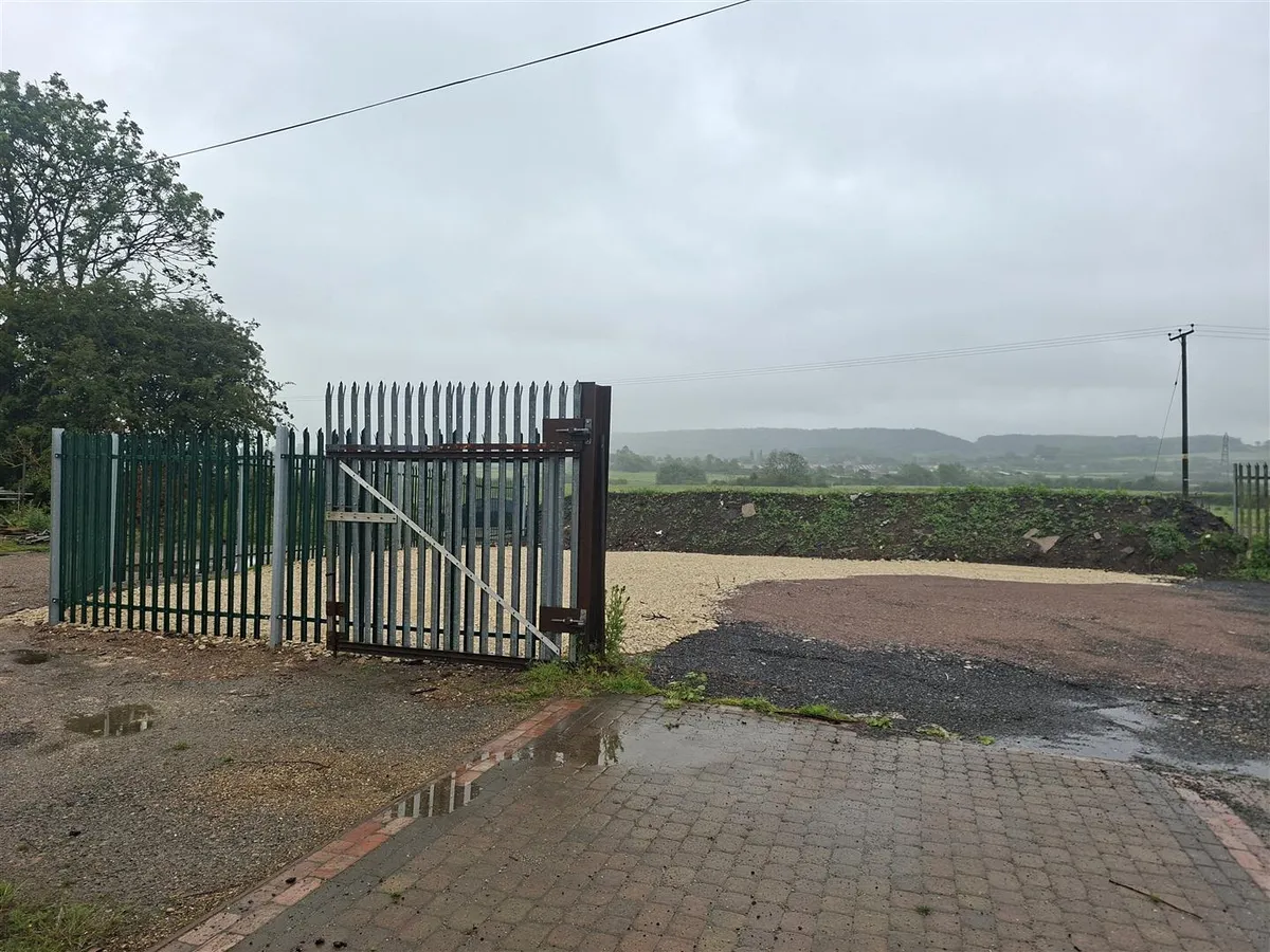 Compound 3, The Gate House, Station Yard, Harby Lane, Stathern, Melton Mowbray, Leicestershire LE14 4HJ
