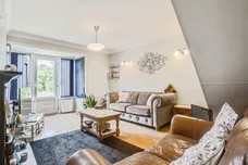 Holmfield Grove, Wakefield
