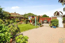 Seaside Close, Lancing