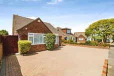 Seaside Close, Lancing