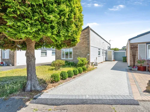 Mallard Crescent, Bognor Regisphoto