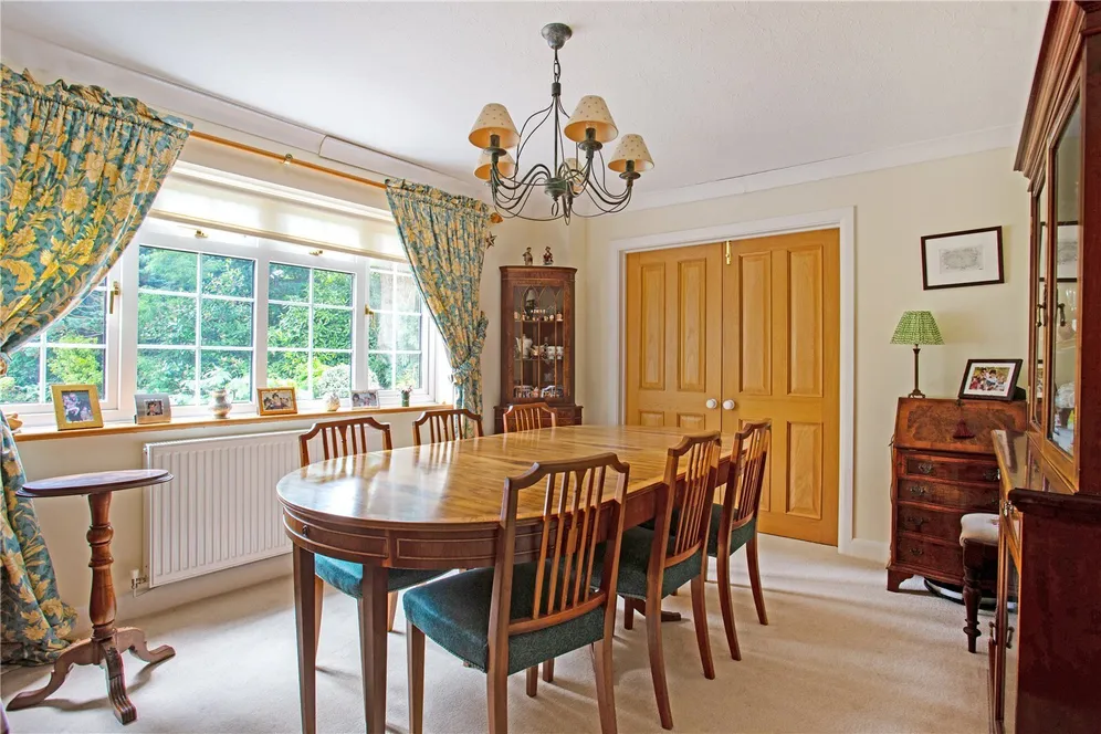 Brookway Road, Cheltenham, GL53 photo 5