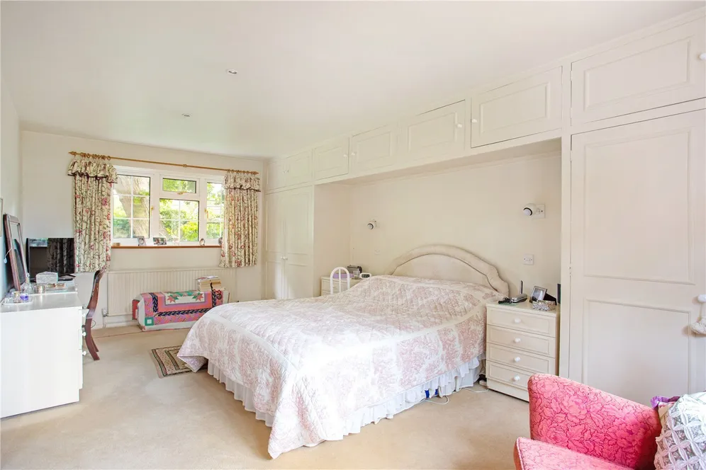 Brookway Road, Cheltenham, GL53 photo 8