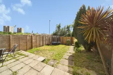 Shakespeare Lawn, LEEDS
