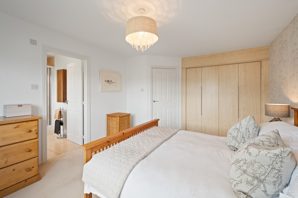 10 Saint Davids Grove, Eskbank, EH22 3FG Image 28