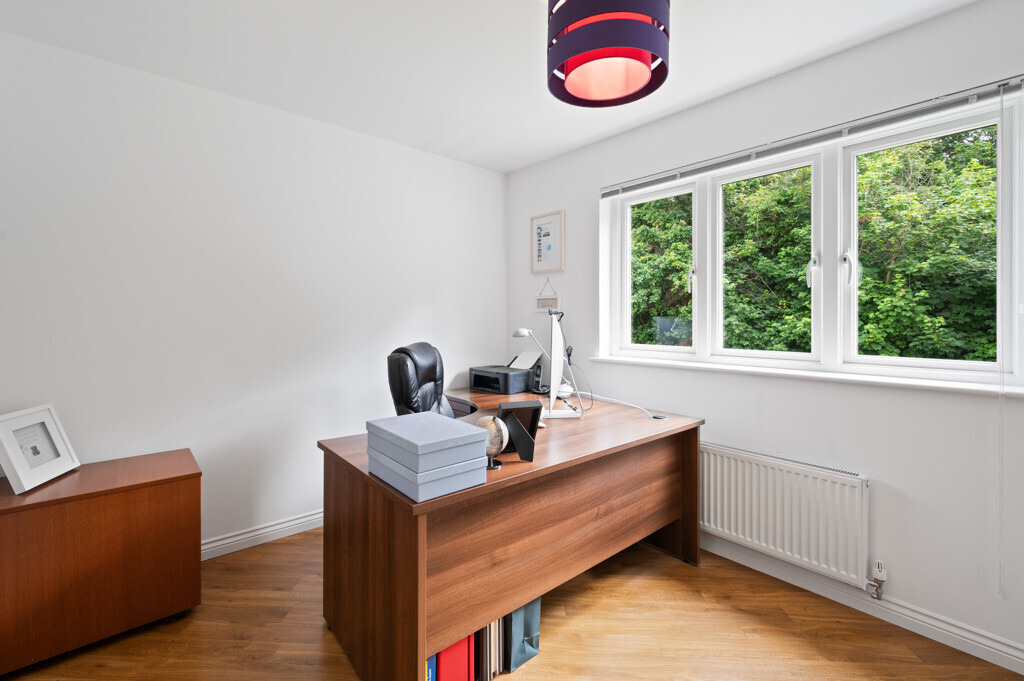10 Saint Davids Grove, Eskbank, EH22 3FG Image 41