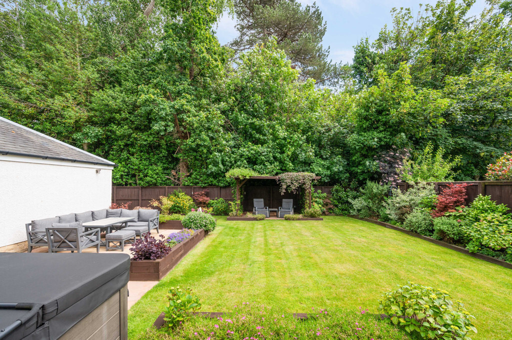 10 Saint Davids Grove, Eskbank, EH22 3FG Image 46