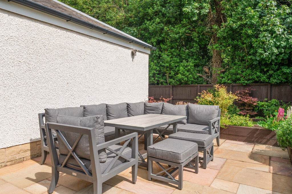 10 Saint Davids Grove, Eskbank, EH22 3FG Image 48