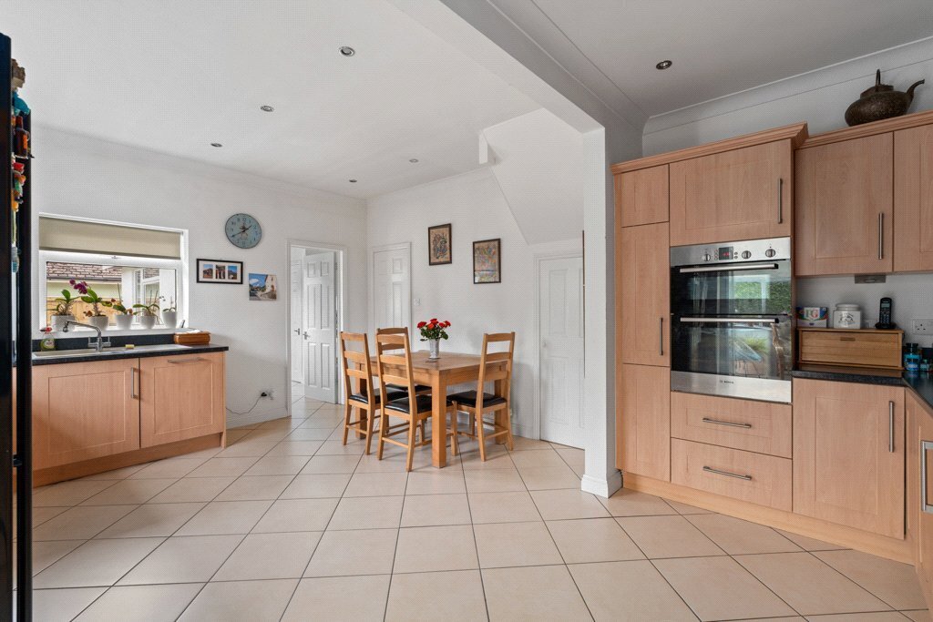 Priory Road, West Moors, Ferndown, Dorset, BH22 Image 9