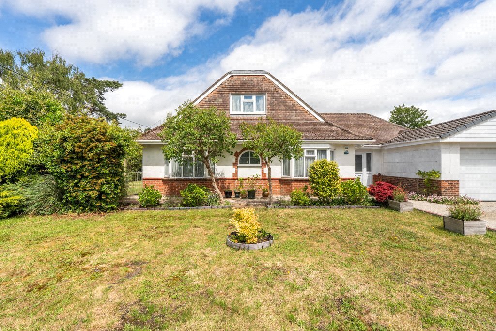 Priory Road, West Moors, Ferndown, Dorset, BH22 Image 25