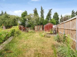 Caslon Close, Fakenham thumb 3