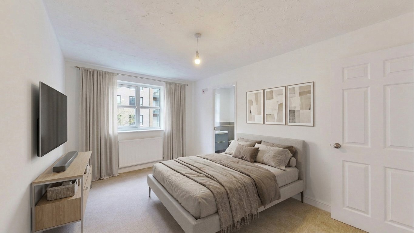 Plough Way, London, SE16 Image 10