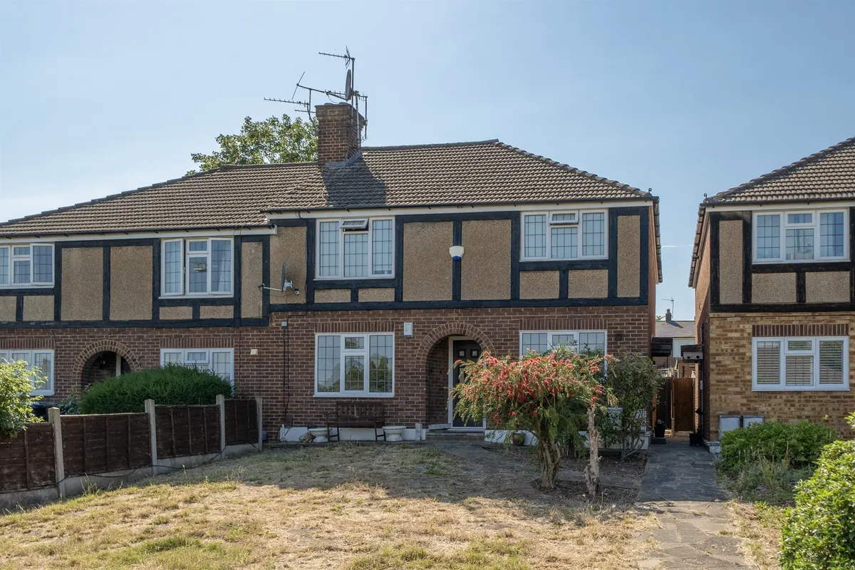 Monks Close, Enfield