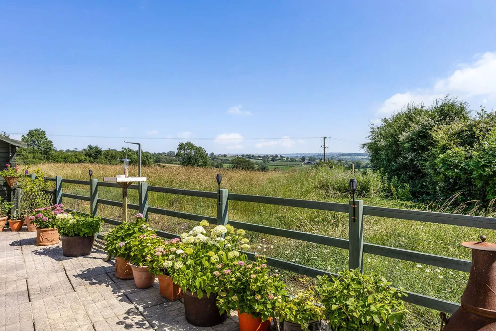 Brinkworth, Wiltshire, SN15 photo 2