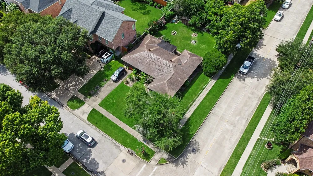 4600 Pin Oak Ln, Bellaire, TX 77401