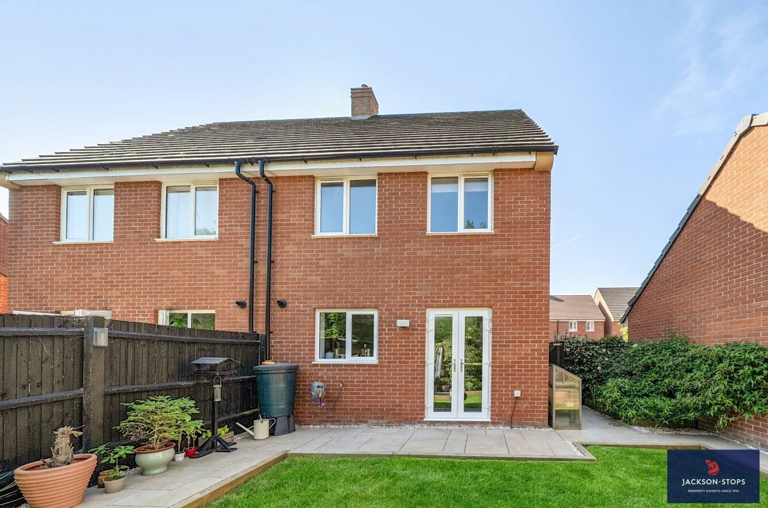 Summerlin Drive, Woburn Sands, MK17 photo 17