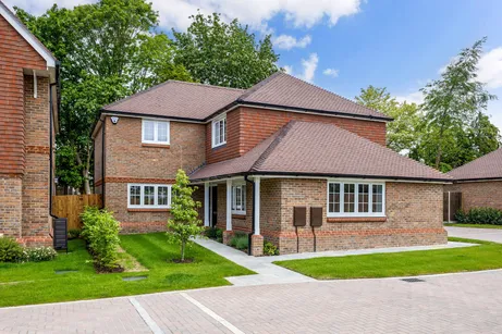 Otway Close, Tadworth, KT20