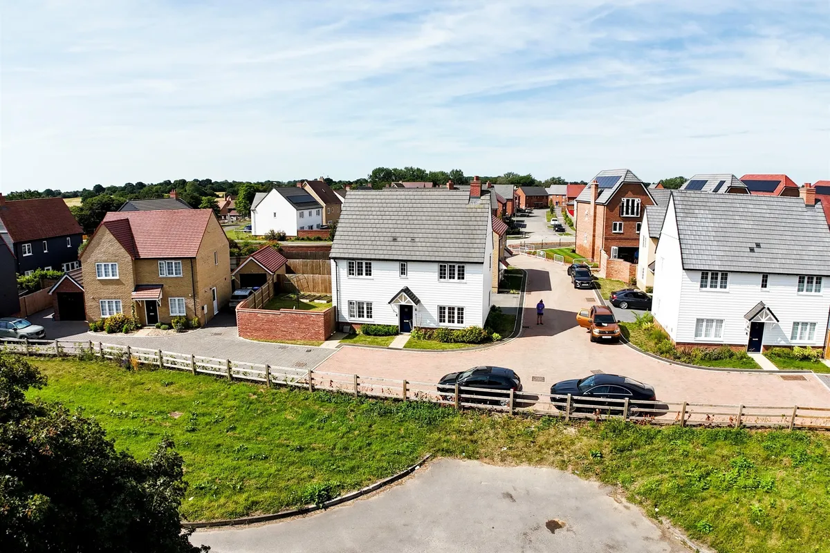 Dapple Mews, Braintree
