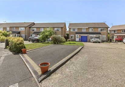Braishfield Gardens, Throop, Bournemouth, BH8