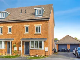 Hamfield Drive, Hassocks photo