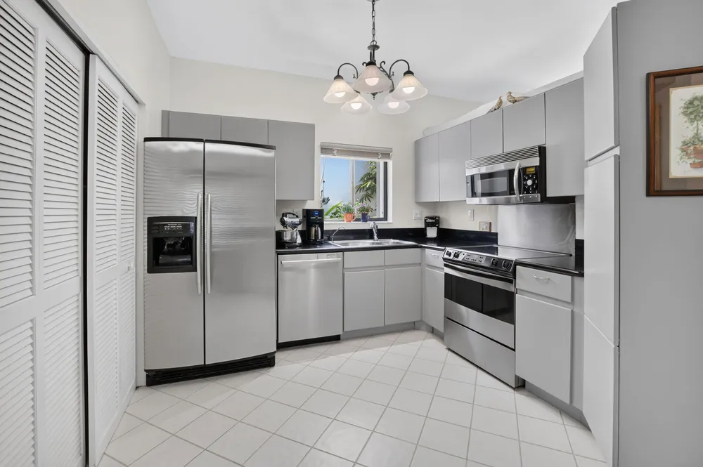 21692 Cromwell Circle, Boca Raton, FL 33486