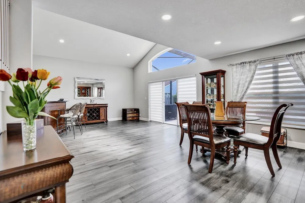 5222 Prairie Dunes Village Circle, Lake Worth Beach, FL 33463