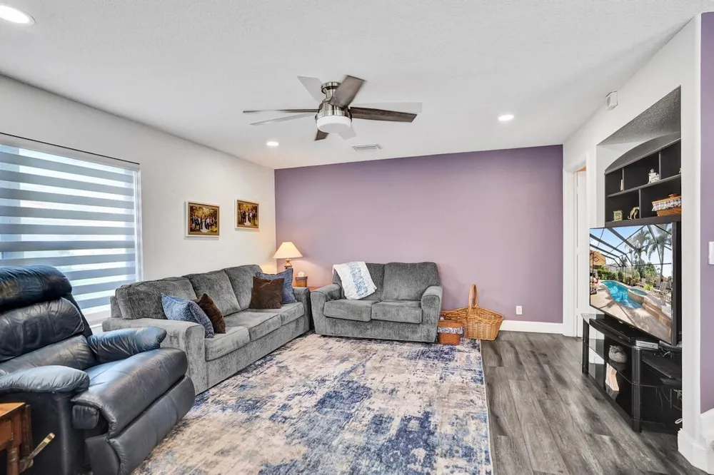 5222 Prairie Dunes Village Circle, Lake Worth Beach, FL 33463