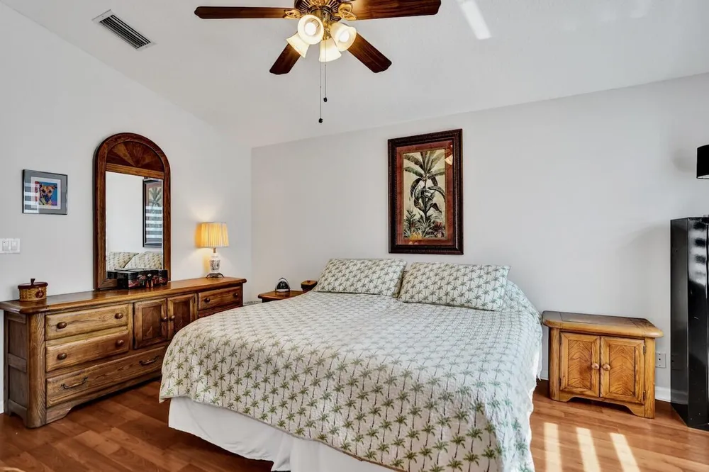 5222 Prairie Dunes Village Circle, Lake Worth Beach, FL 33463