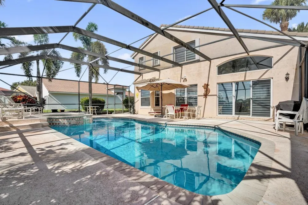5222 Prairie Dunes Village Circle, Lake Worth Beach, FL 33463