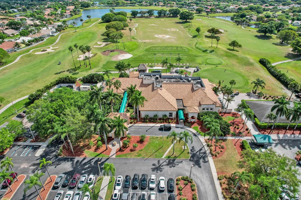 5222 Prairie Dunes Village Circle, Lake Worth Beach, FL 33463