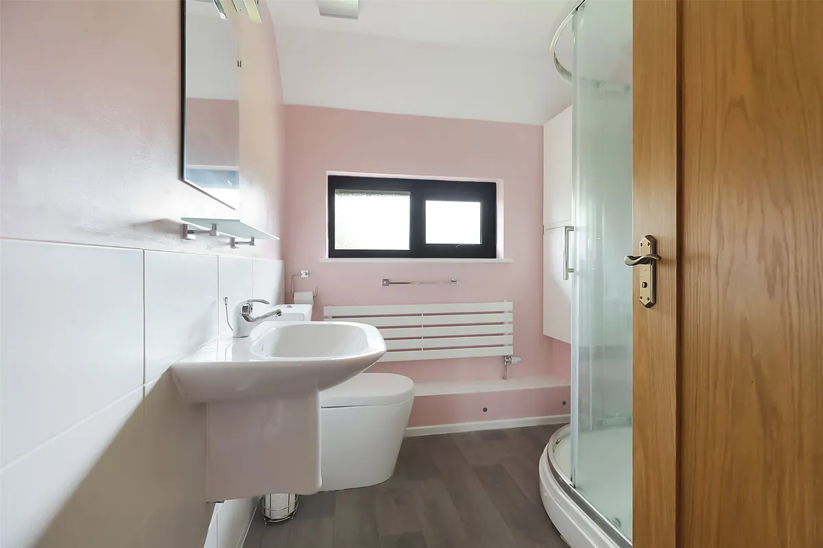 Birch Way, Redhill, Surrey, RH1