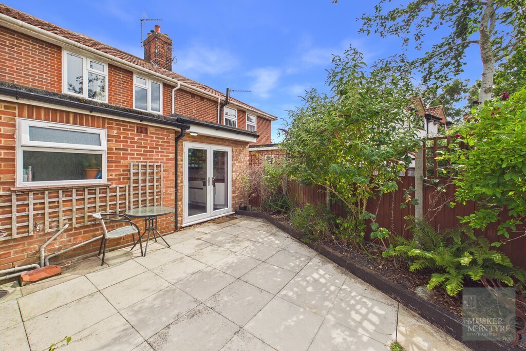The Street, Earsham Image 14