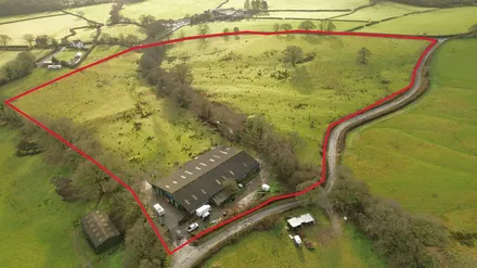  Llanfynydd, Carmarthen, SA32