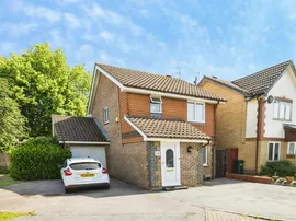 Sinclair Close, Maidenbower, Crawley photo