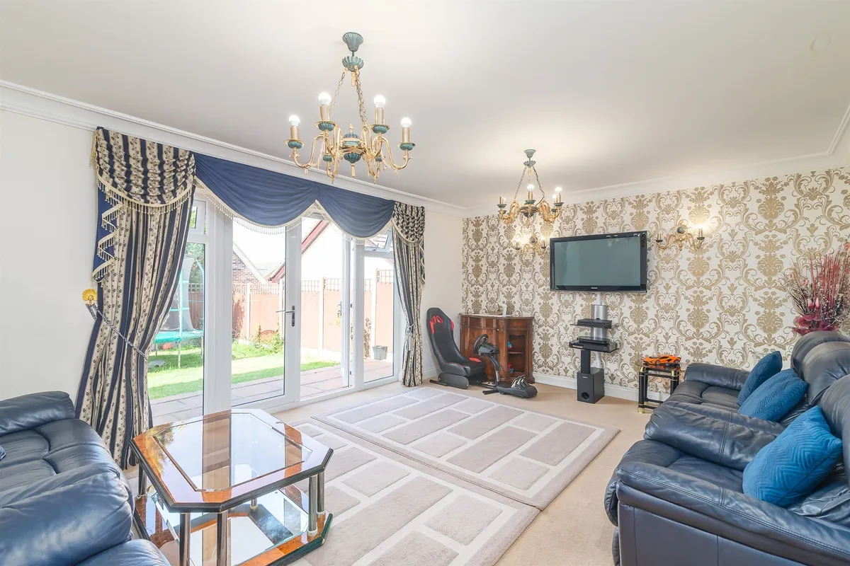 The Courtyard, Mayland, Chelmsford