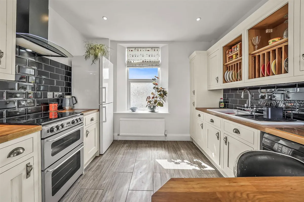 Evandon House, Wood Lane, TQ7