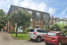 Onslow Gardens, WALLINGTON