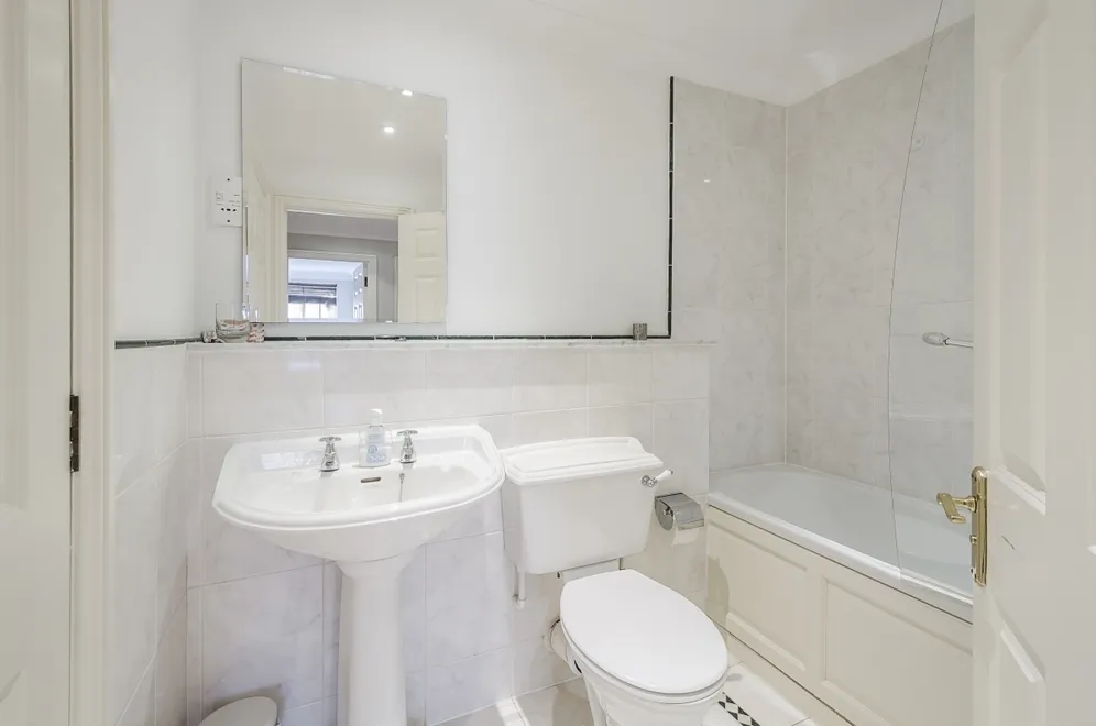 Rochester Row Westminster SW1P photo 5